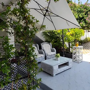 Poretti For 2,in Center Parking Free In The Yard,6 Min Walk Rovigno