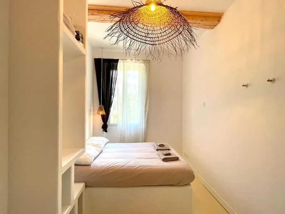 Apartment Ferienwohnung Lafrenchcasa Noailles Marseilles