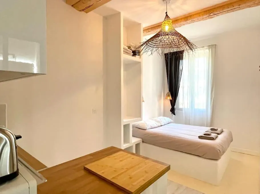 Ferienwohnung Lafrenchcasa Noailles Marseilles Apartment